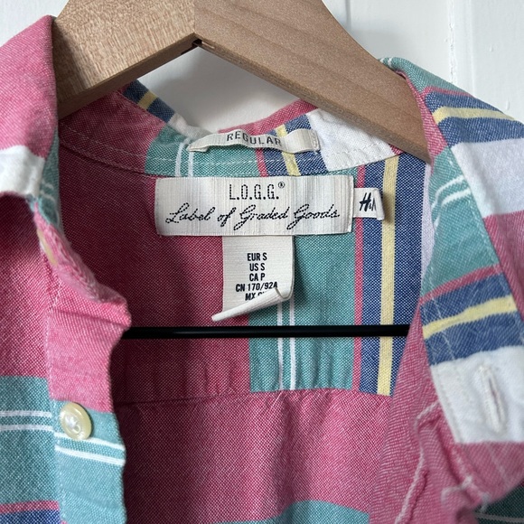 ‼️ H&M Button Down - Picture 2 of 3